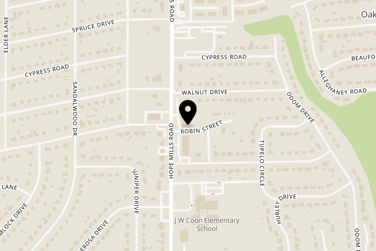 Map showing the location of La Familia, Mobile Kitchen on 717 Hope Mills Road in Fayetteville